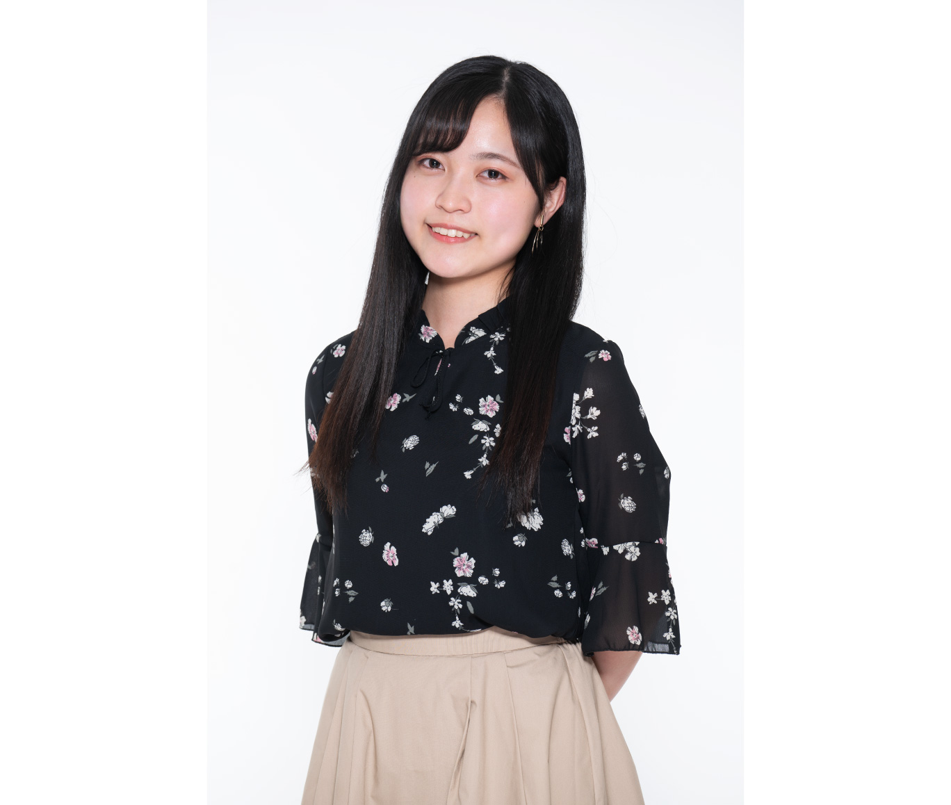 日原あゆみ